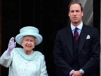 Елизавета II и принц Уильям