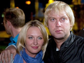 Сергей Светлаков с женой Юлей фото