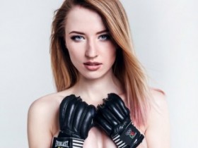 19-летняя бегунья из Казахстана Татьяна Корбалина снялась голой во имя спорта (10 ФОТО)