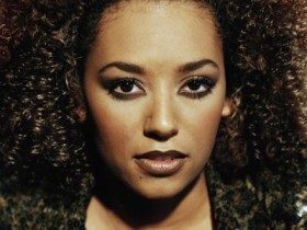 Мелани Браун отказалась сниматься голой для Playboy (3 ФОТО)