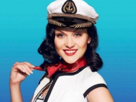 Актриса Мария Берсенева оказалась голой на улице (ФОТО)