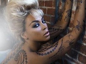Татуированная Бейонсе в рекламе собственного бренда (5 ФОТО)