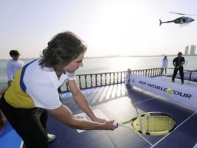 Федерер и Надаль провели матч на борту судна (17 ФОТО)