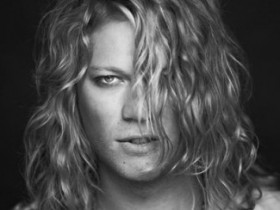 Роман Архипов снялся в фотосессии у любимого фотографа Доктора Хауса (12 ФОТО)