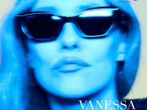 53-летняя Ванесса Паради снялась для глянца в прозрачном платье (10 ФОТО)