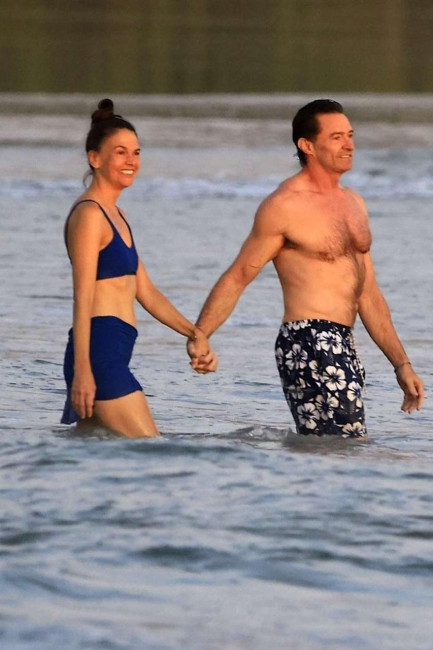 Хью Джекман и Саттон Фостер во время отдыха в Коста-Рике