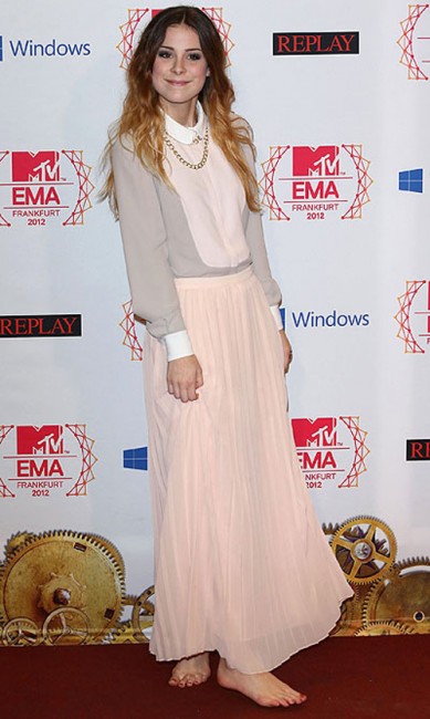 Лена Майер-Ландрут пришла на церемонию MTV босиком