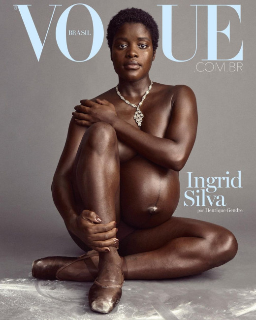 «Богиня!» Голая и беременная темнокожая балерина на обложке Vogue привела в восторг пользователей Сети