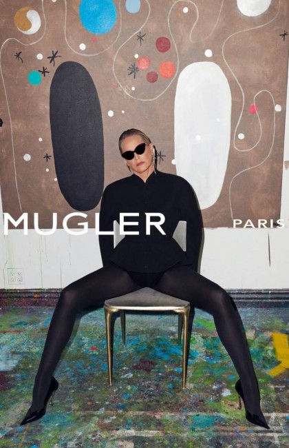 Шэрон Стоун вернулась к своему культовому позингу в новом кампейне Mugler