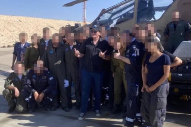 Квентин Тарантино посетил военную базу в Израиле
