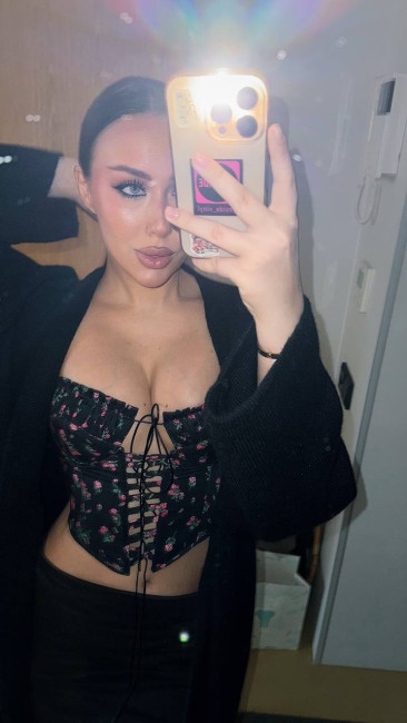 Таисия, внучка Александра Маслякова, продолжает жечь