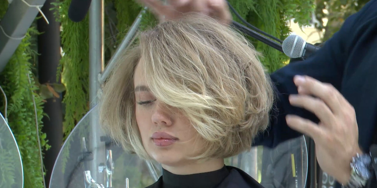 От закрытых показов к открытым сердцам: репортаж с Болотной площади