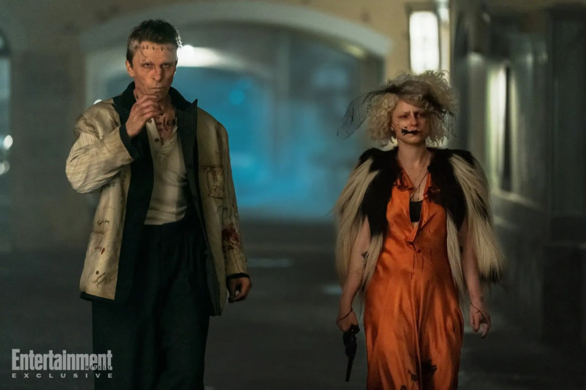 Кристиан Бэйл и Джесси Бакли в фильме Невеста