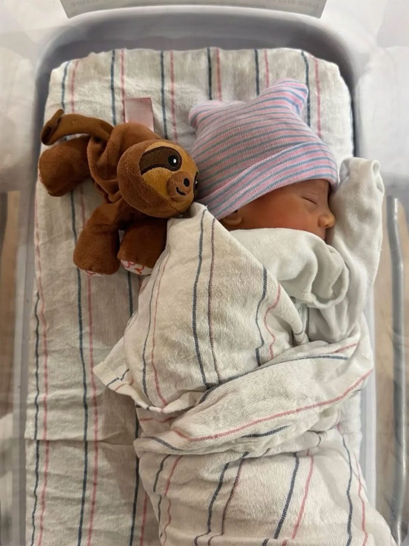 Анна Курникова родила четвертого ребенка от Энрике Иглесиаса