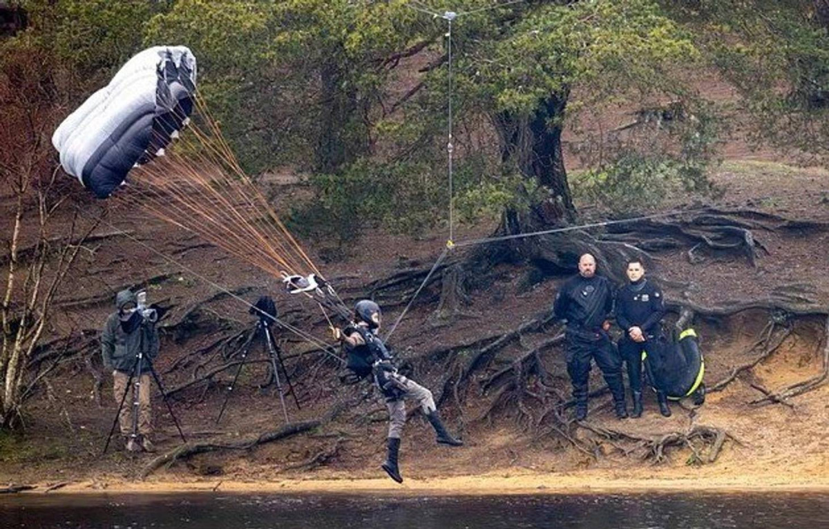 Софи Тернер в роли Лары Крофт смотреть фото